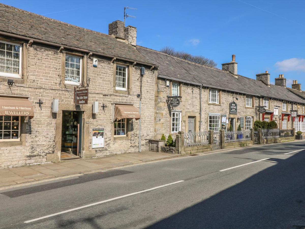 Talbot House Villa Castleton  Exterior photo